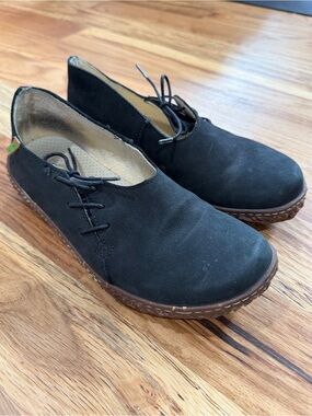 El Naturalista Leather shoes